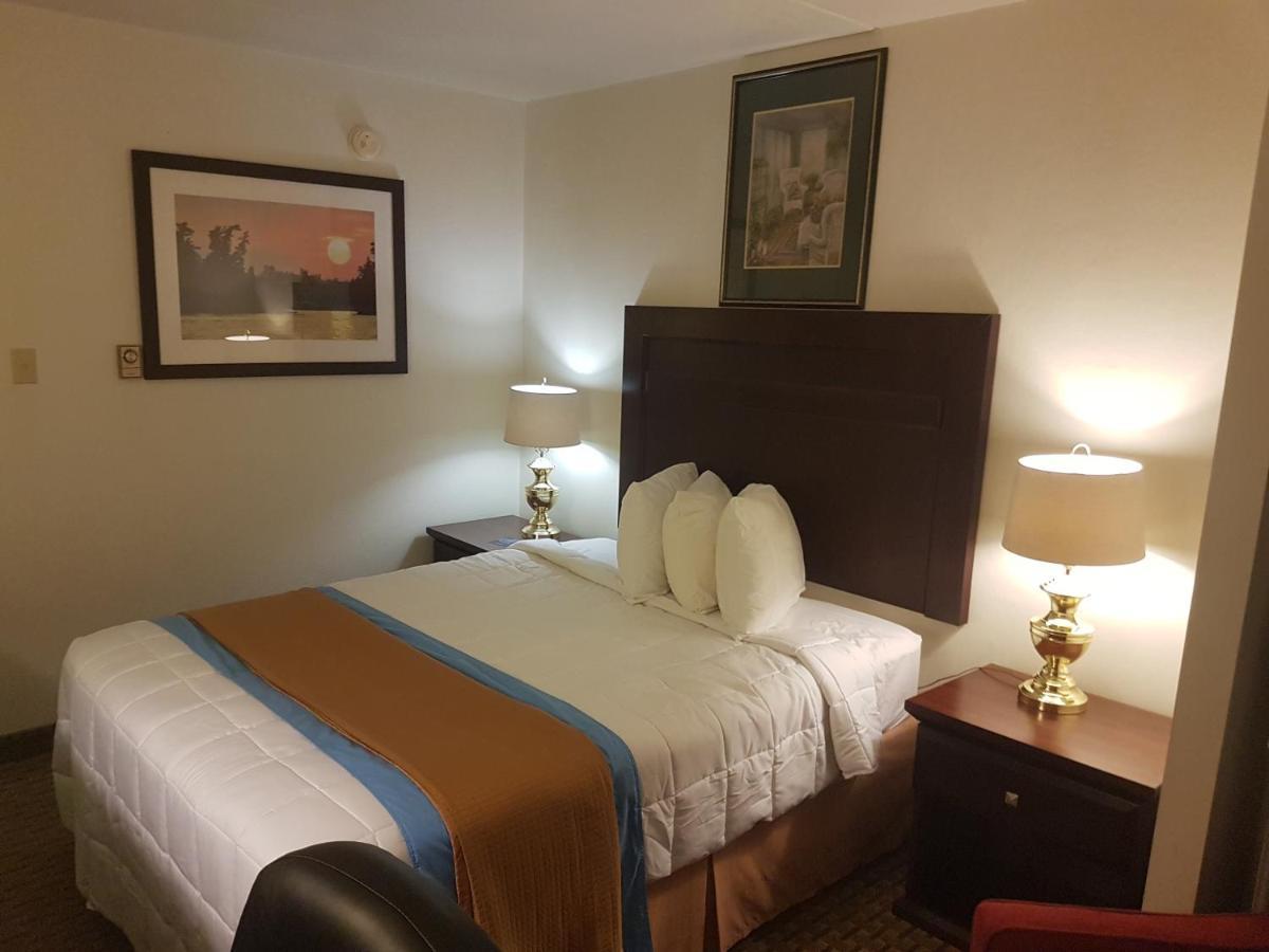 Ba Hotel Red Deer Luaran gambar