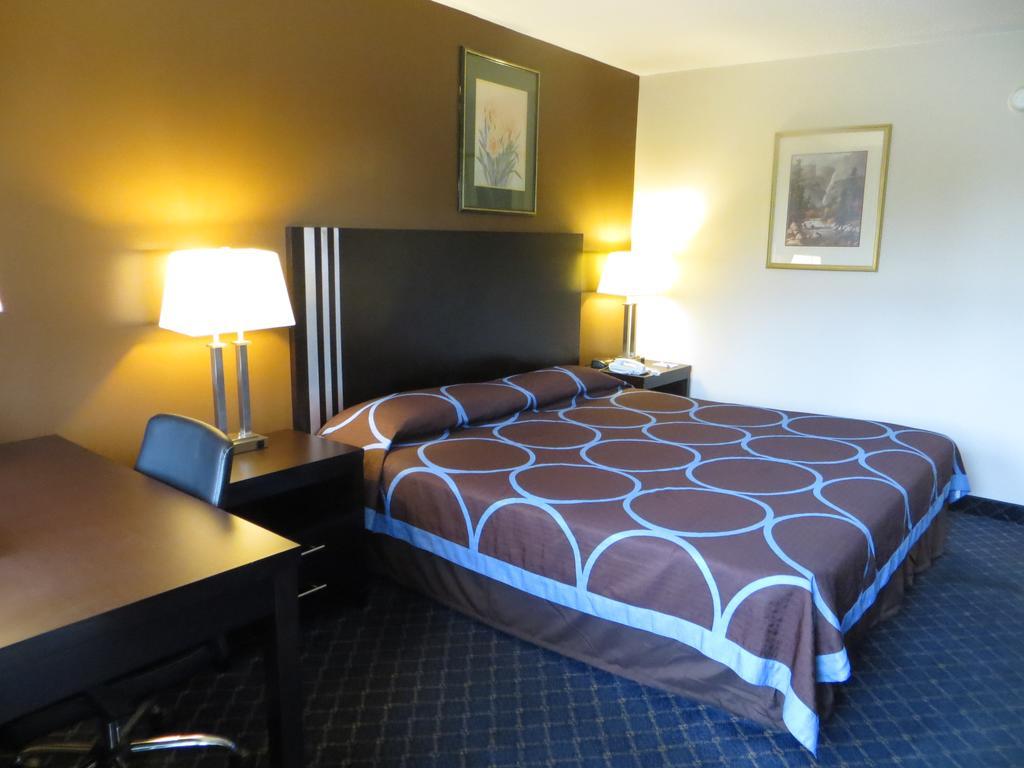 Ba Hotel Red Deer Luaran gambar