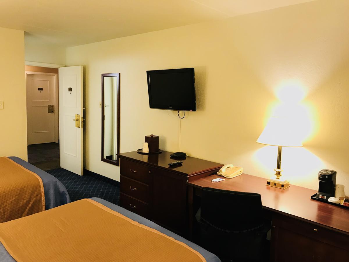 Ba Hotel Red Deer Luaran gambar