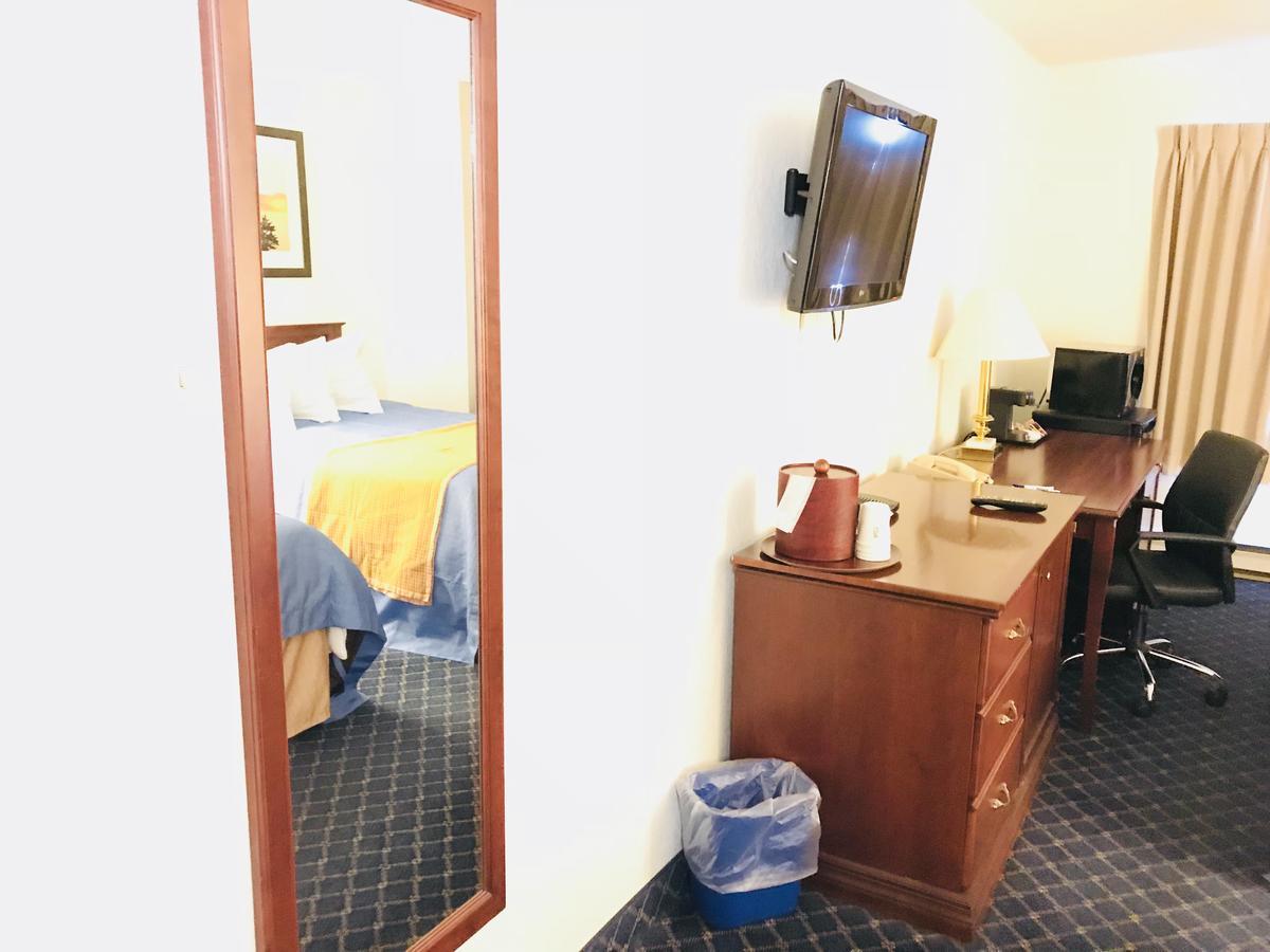 Ba Hotel Red Deer Luaran gambar