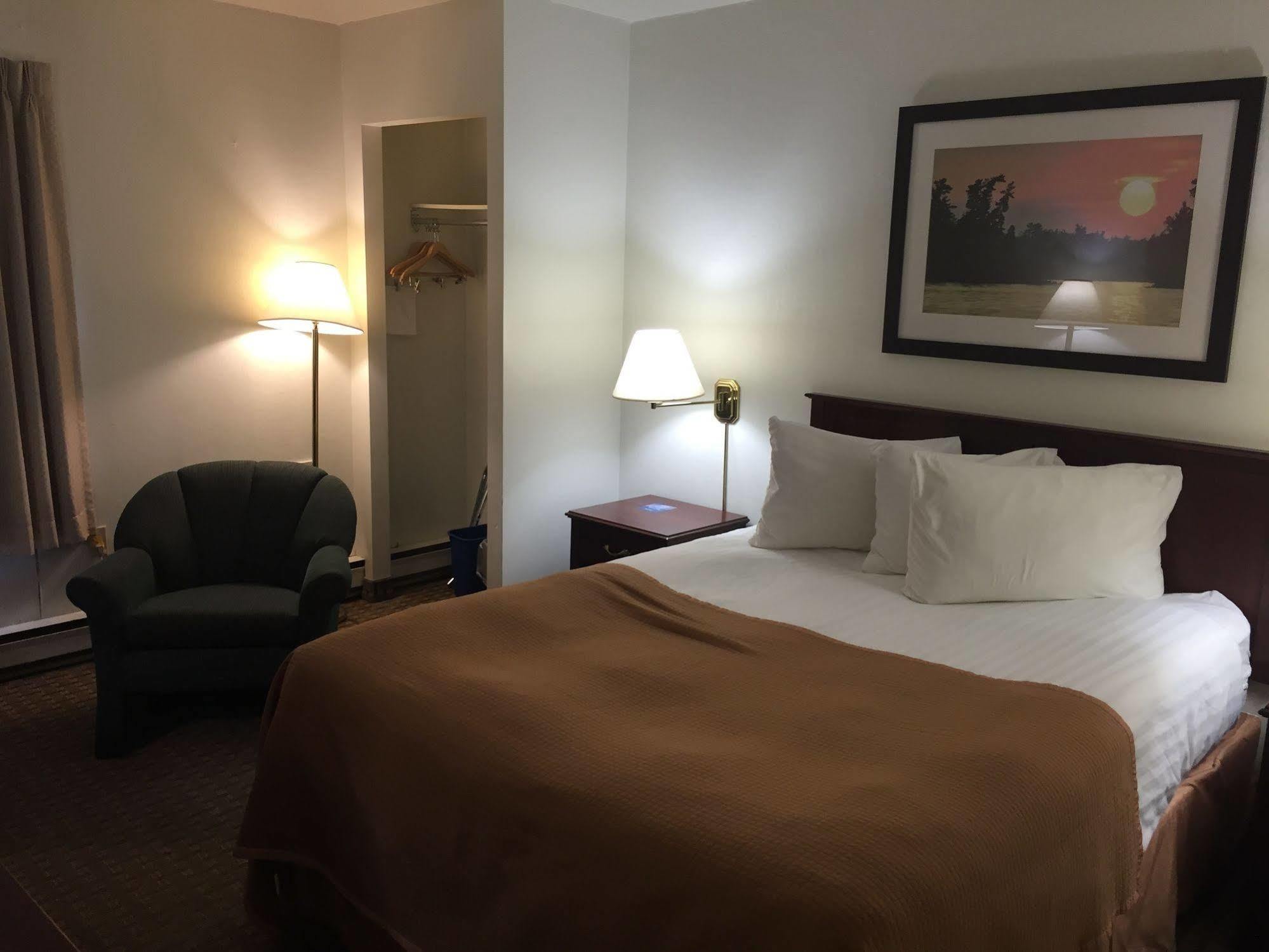 Ba Hotel Red Deer Luaran gambar